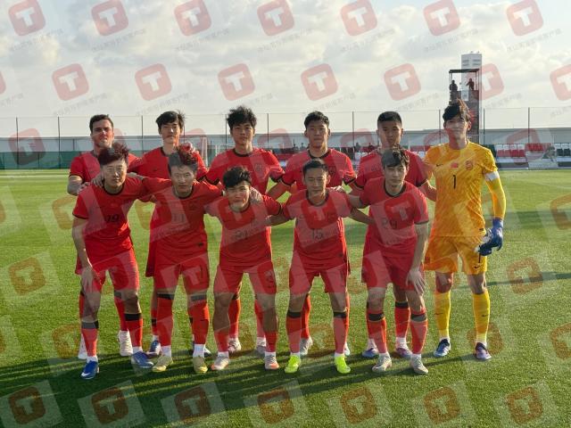 开云平台-直击国足热身乌兹别克斯坦 末节连续丢球2比2言和