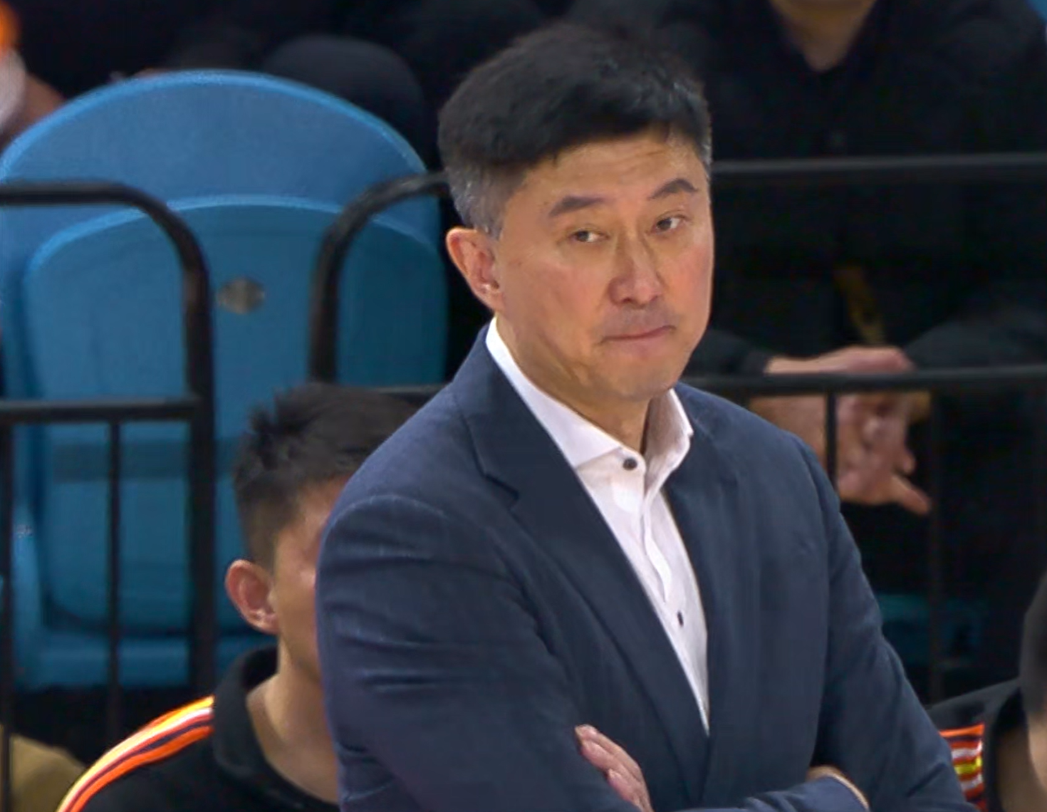 kaiyun-杜锋点名表扬3人！创造了广东队新纪录